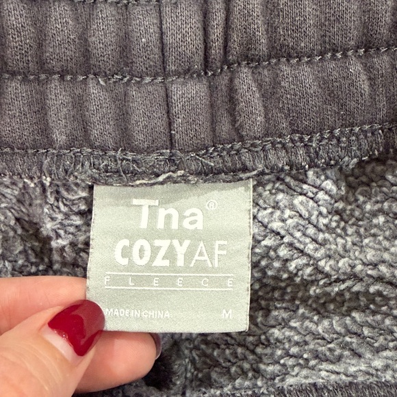 TNA COZY AFA Charcoal Jogger Pants - Picture 4 of 7